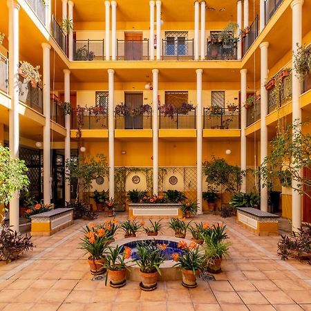 San Vicente-Museo Apartamento Sevilla Bagian luar foto