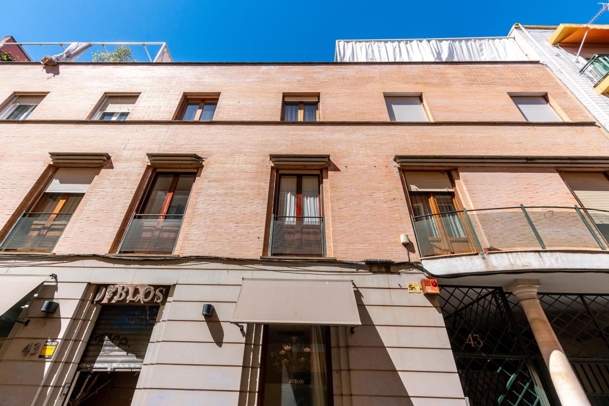 San Vicente-Museo Apartamento Sevilla Bagian luar foto