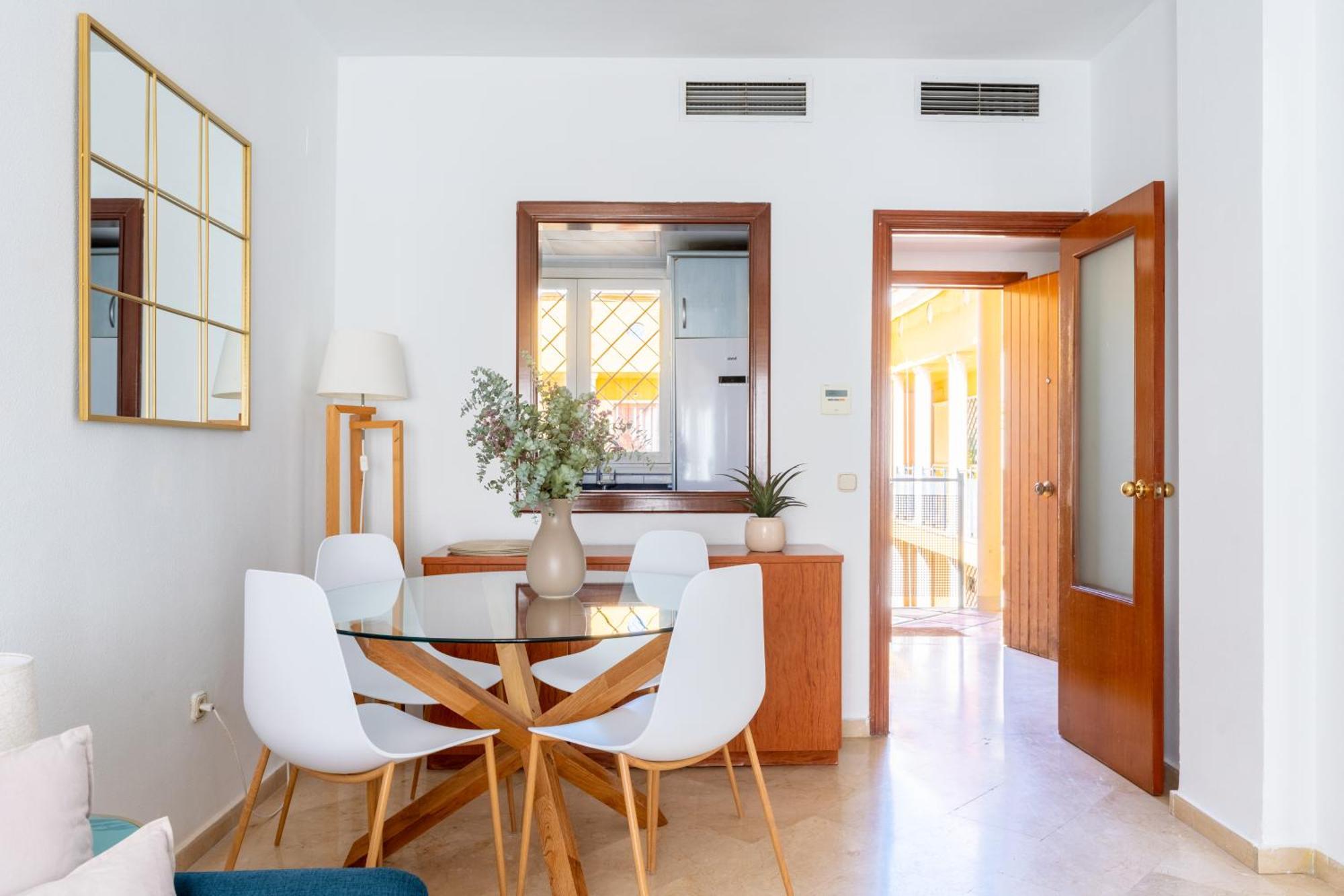 San Vicente-Museo Apartamento Sevilla Bagian luar foto